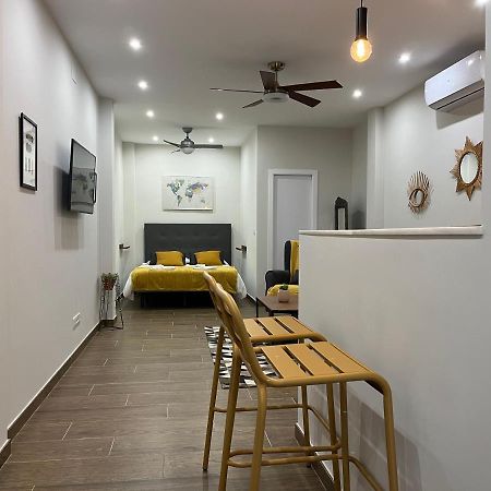 Acogedor Apartamento En La Buhaira Sevilla Kültér fotó